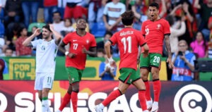 詹姆斯关键,三分助湖人,逆转鹈鹕,世界杯下注,2026世界杯,下注策略,赔率分析,赛事投注